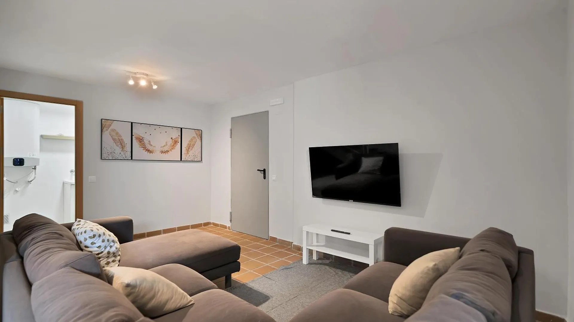 Casa Topacio, 3 Bedrooms And 3 Bathrooms In Quiet Street Mijas Apartmán