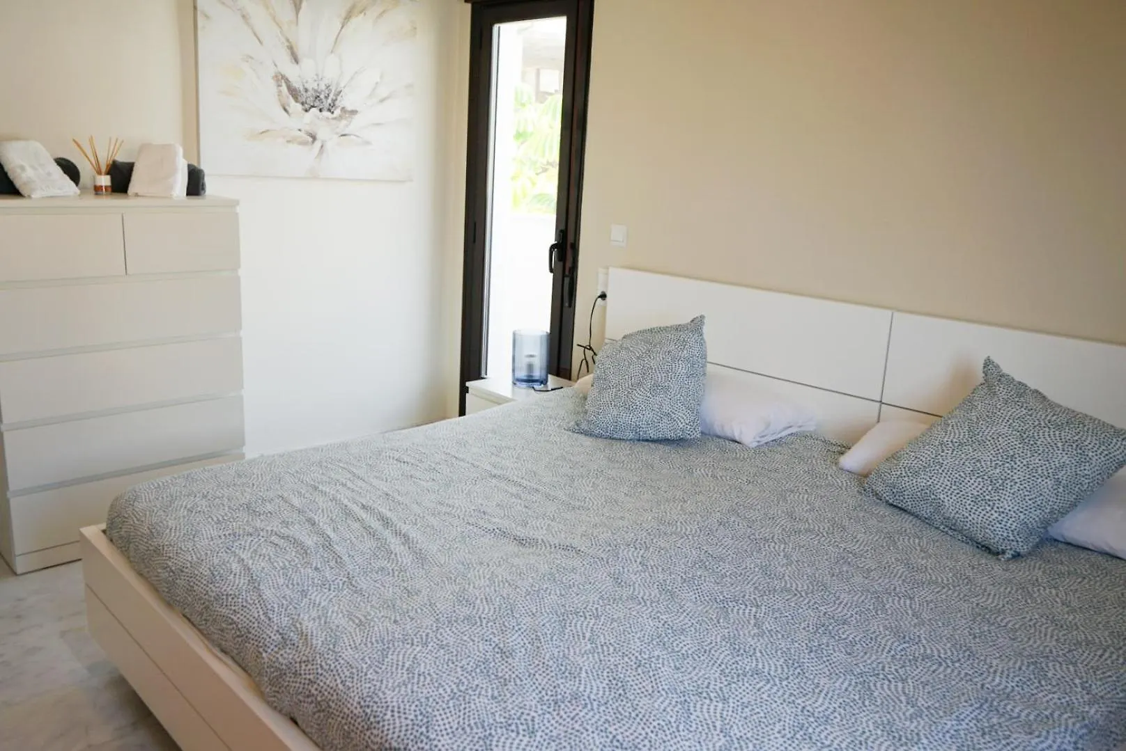 Apartment Casa Topacio, 3 Bedrooms And 3 Bathrooms In Quiet Street Mijas