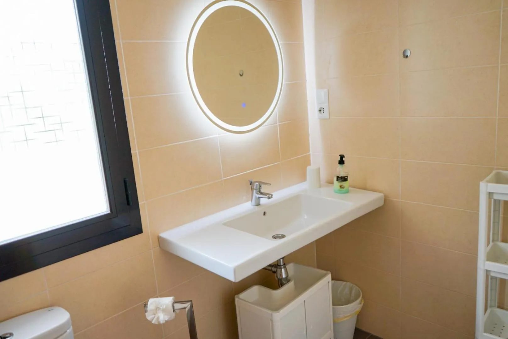 Casa Topacio, 3 Bedrooms And 3 Bathrooms In Quiet Street Mijas Apartment