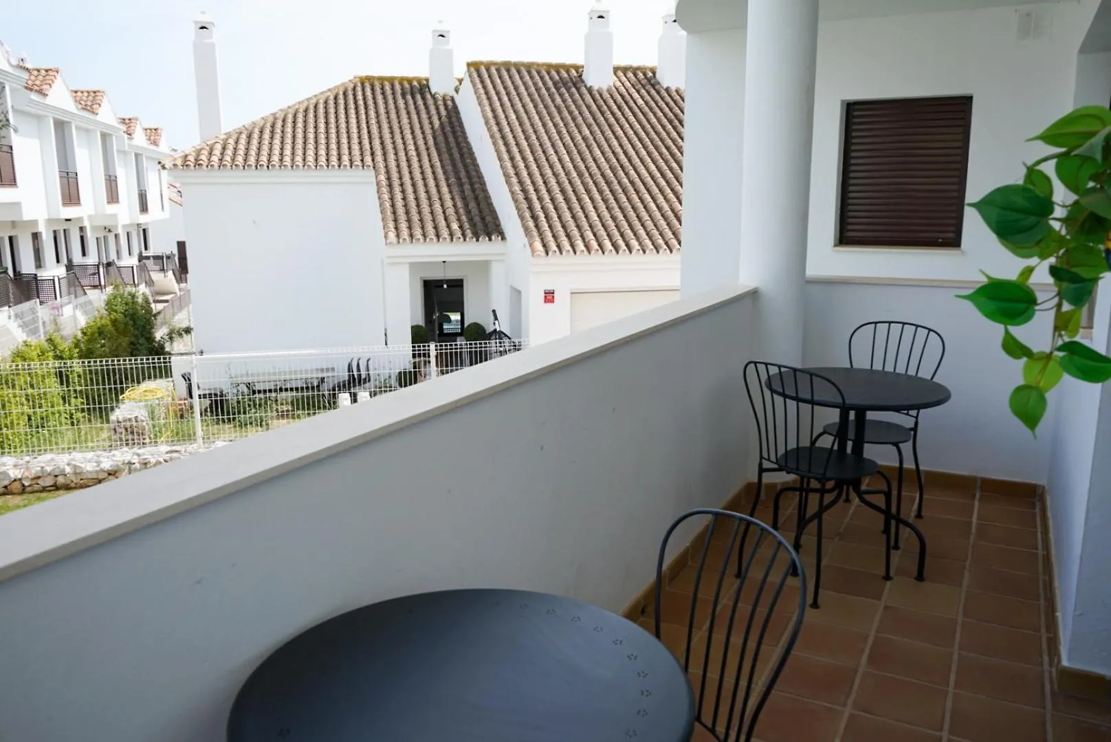 Casa Topacio, 3 Bedrooms And 3 Bathrooms In Quiet Street Mijas Apartment