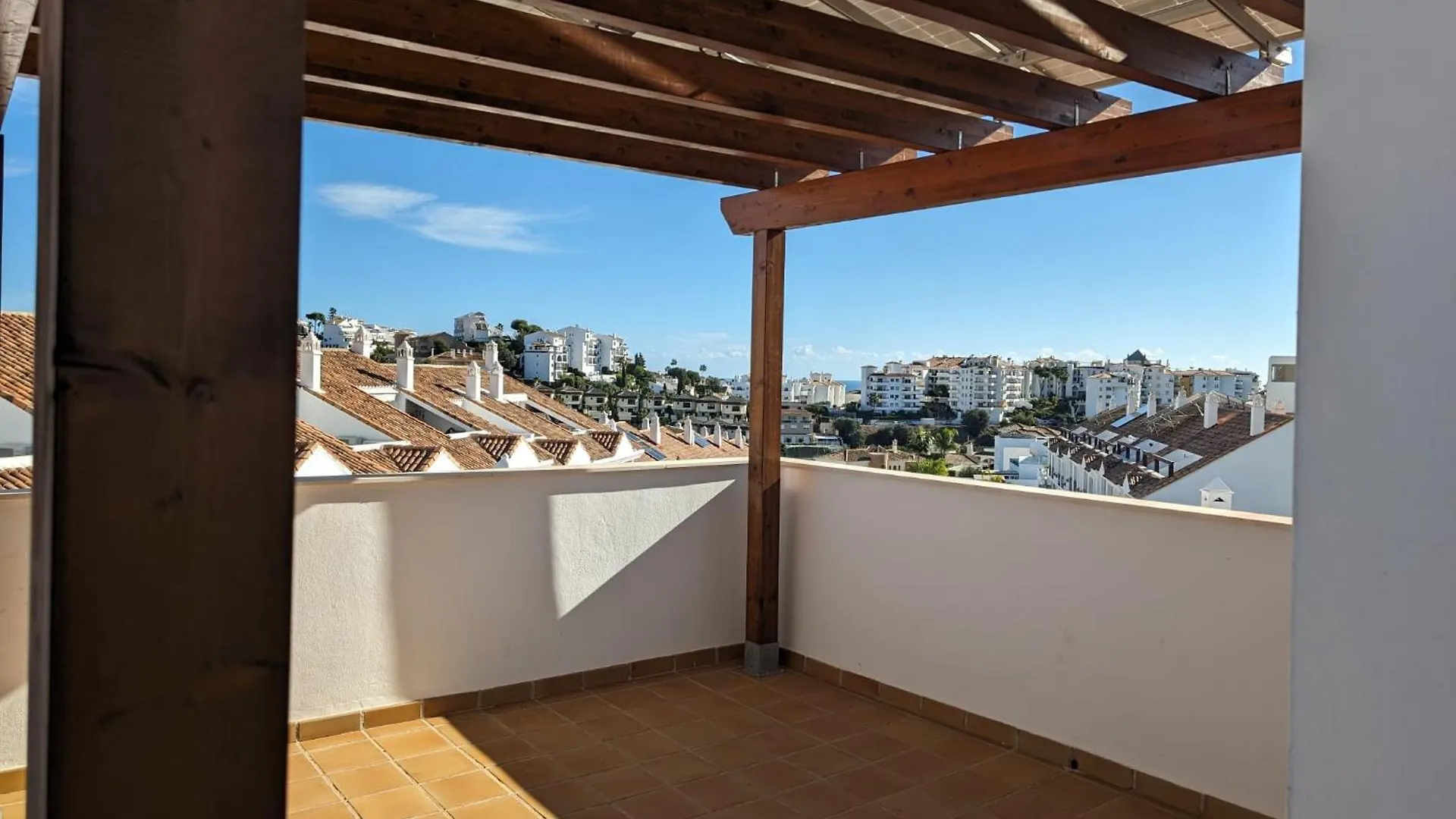 Casa Topacio, 3 Bedrooms And 3 Bathrooms In Quiet Street Mijas Apartment