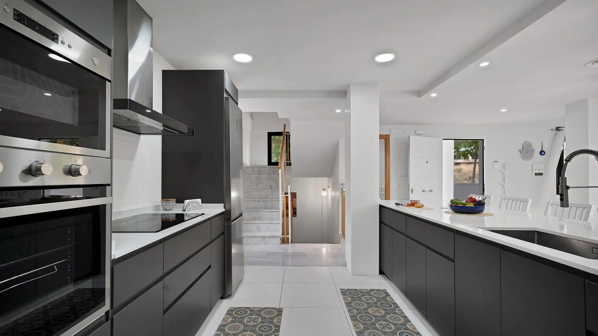 Apartment Casa Topacio, 3 Bedrooms And 3 Bathrooms In Quiet Street Mijas Spain