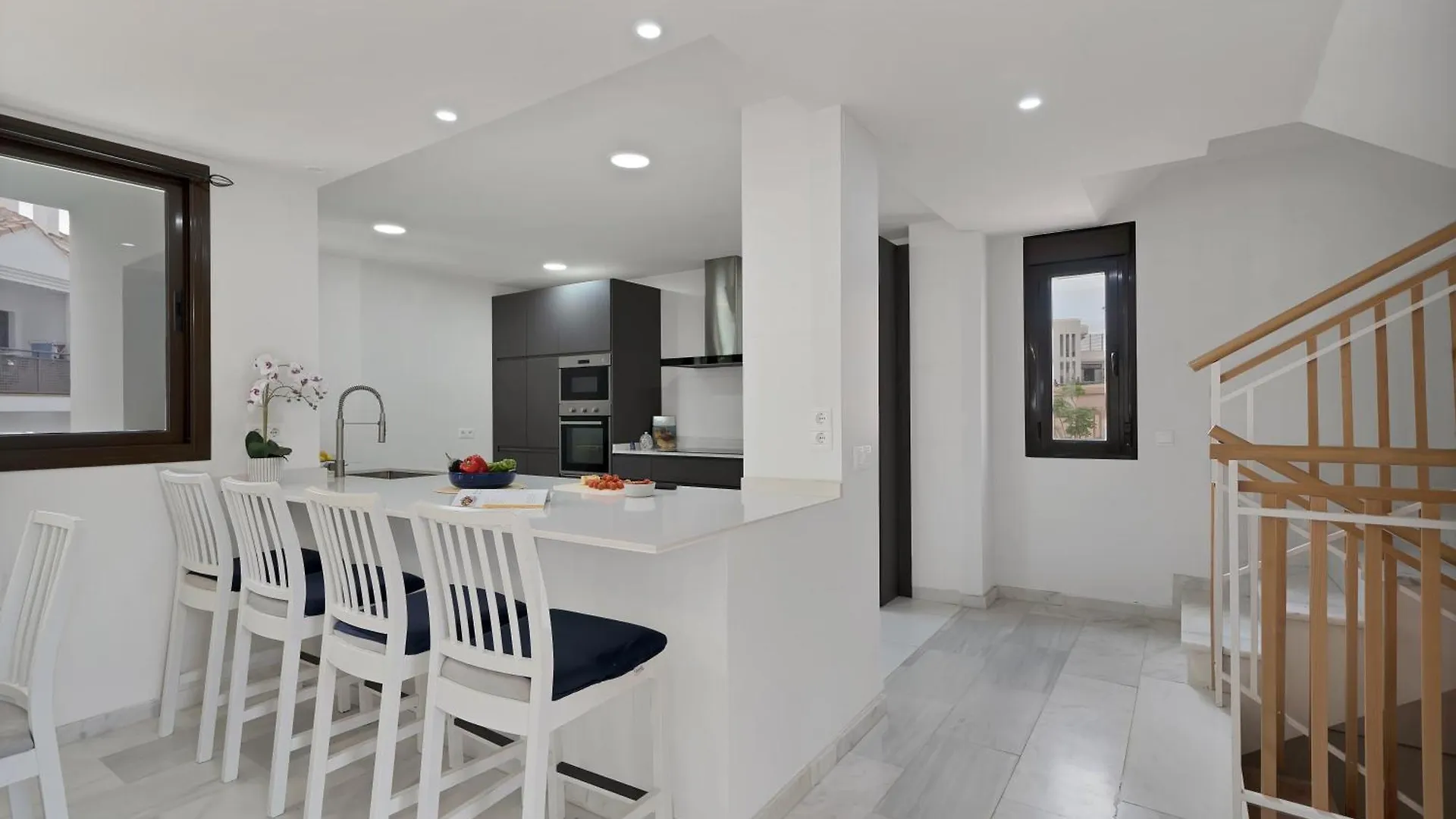Apartment Casa Topacio, 3 Bedrooms And 3 Bathrooms In Quiet Street Mijas