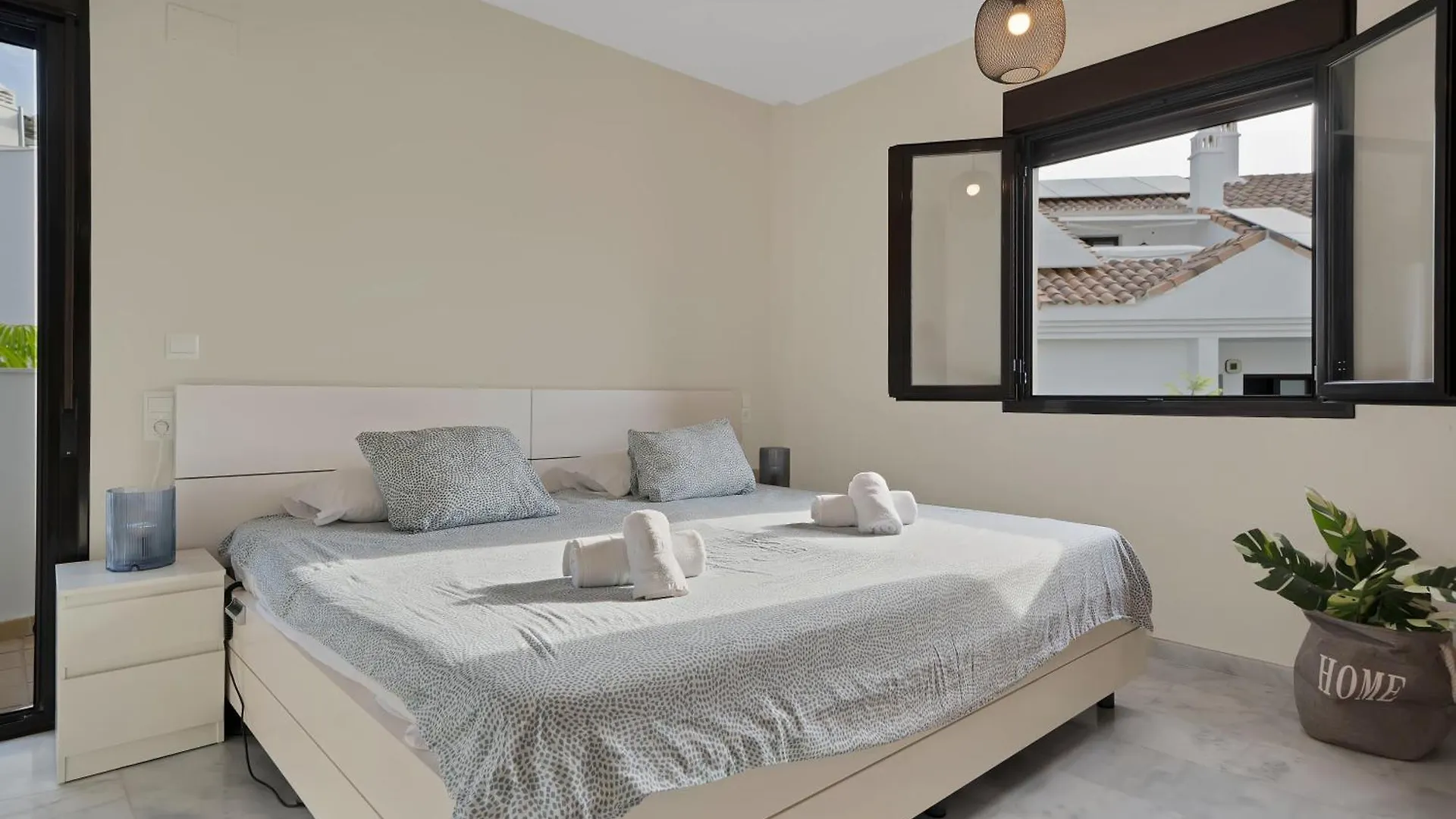 Casa Topacio, 3 Bedrooms And 3 Bathrooms In Quiet Street Mijas